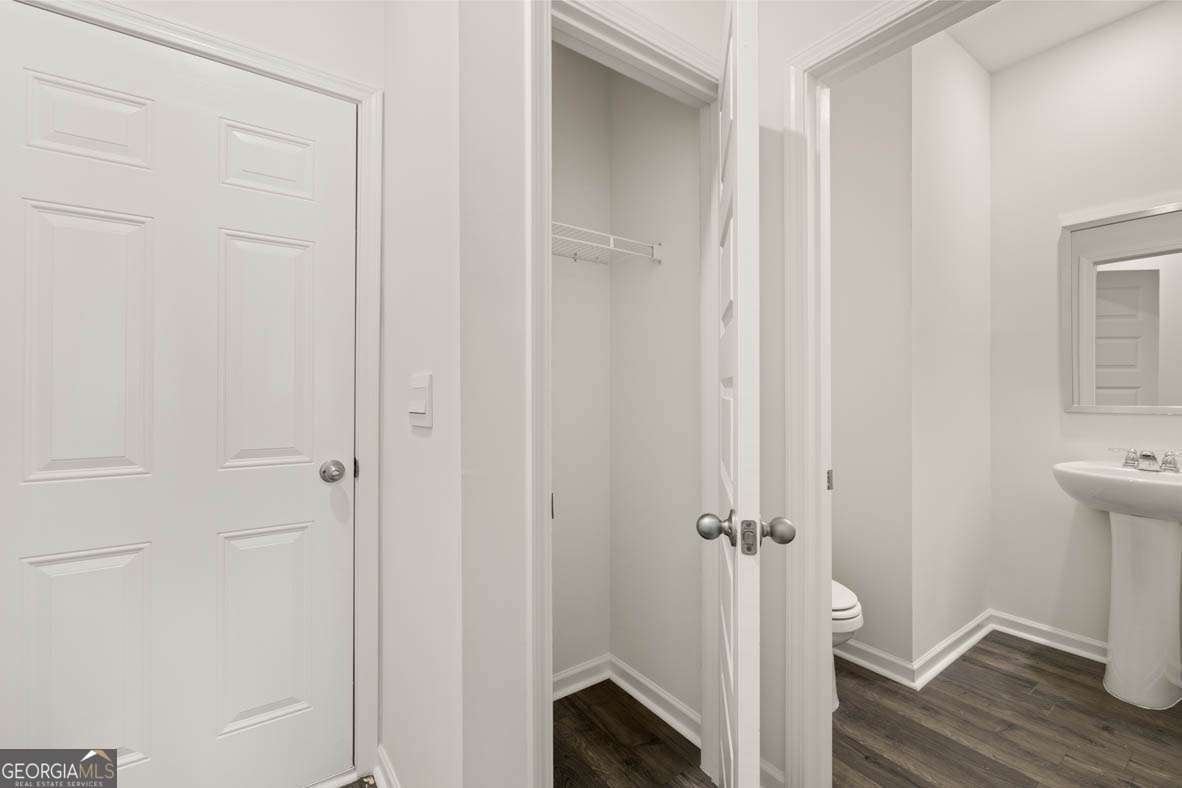 11904 Aukerman Way Hampton - 22