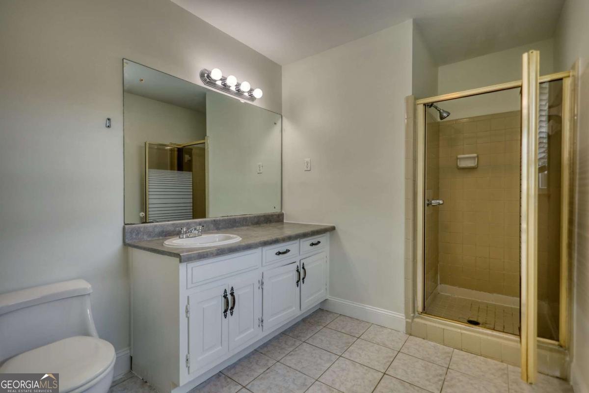 1341 Kenyon Road Morrow - 68