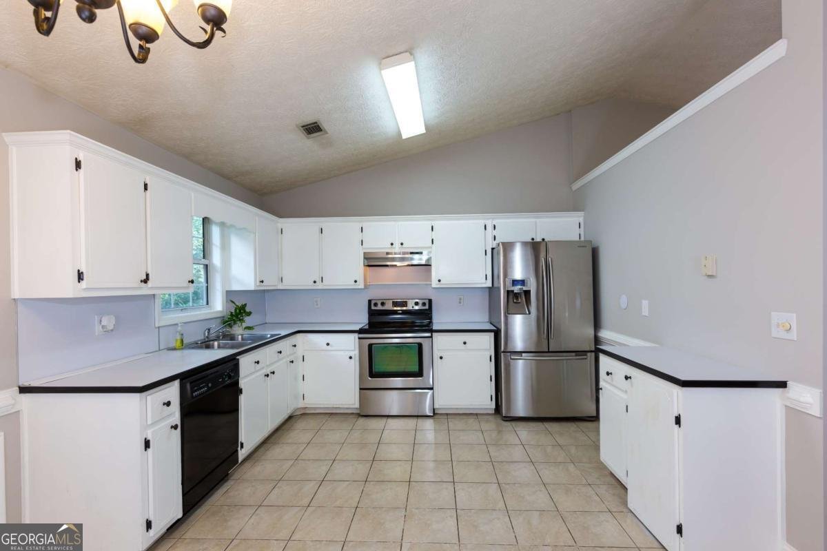 5501 Tory Way Flowery Branch - 12