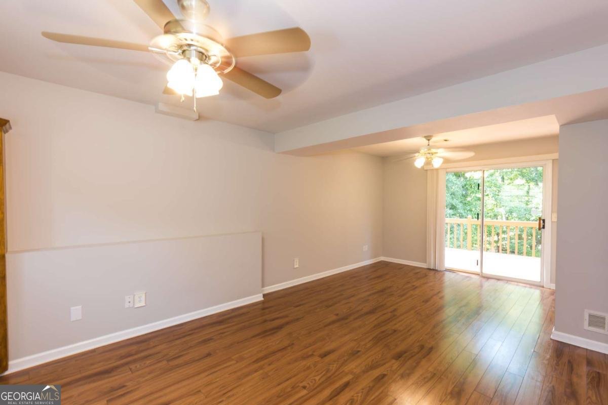 5501 Tory Way Flowery Branch - 35