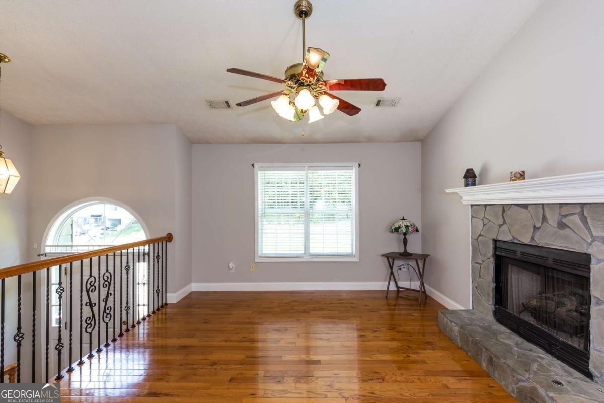 5501 Tory Way Flowery Branch - 7
