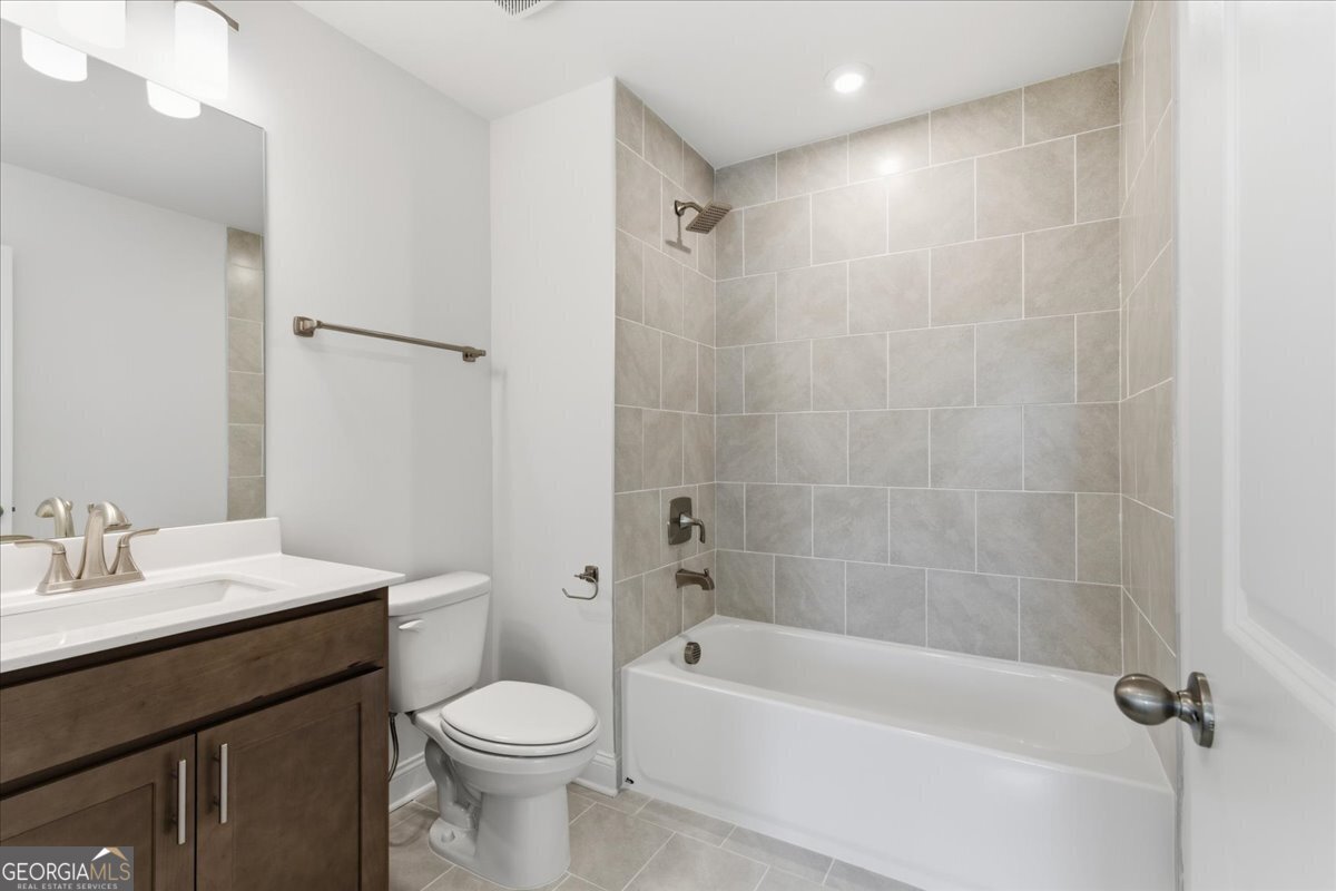 7762 Capps Ridge Lane Douglasville - 29