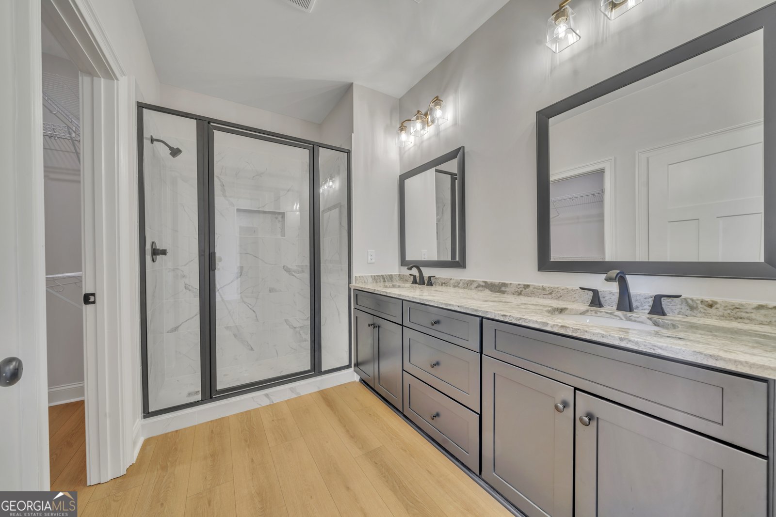 218 Valencia Circle Centerville - 10
