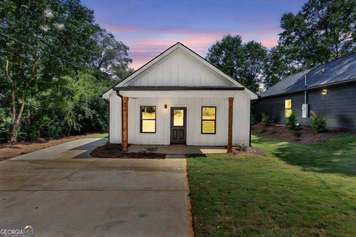 406 Poplar Street Hogansville - 1