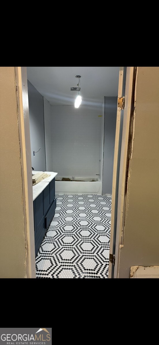 532 Woolfolk Street Macon - 24
