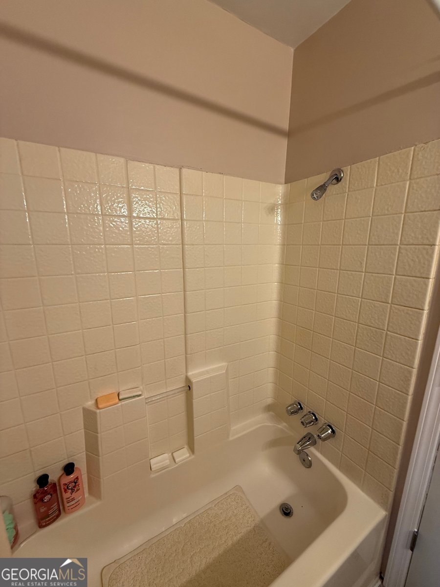 573 Stagecoach Road Stockbridge - 18