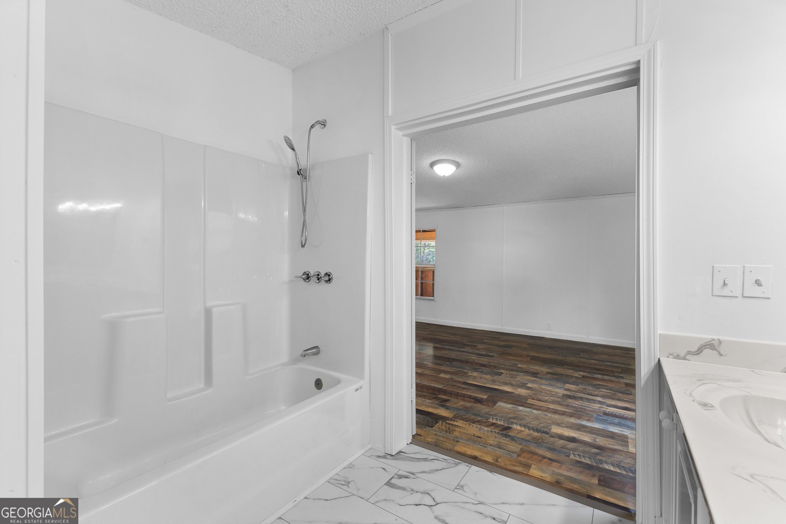 4653 Whispering Pines Buford - 19