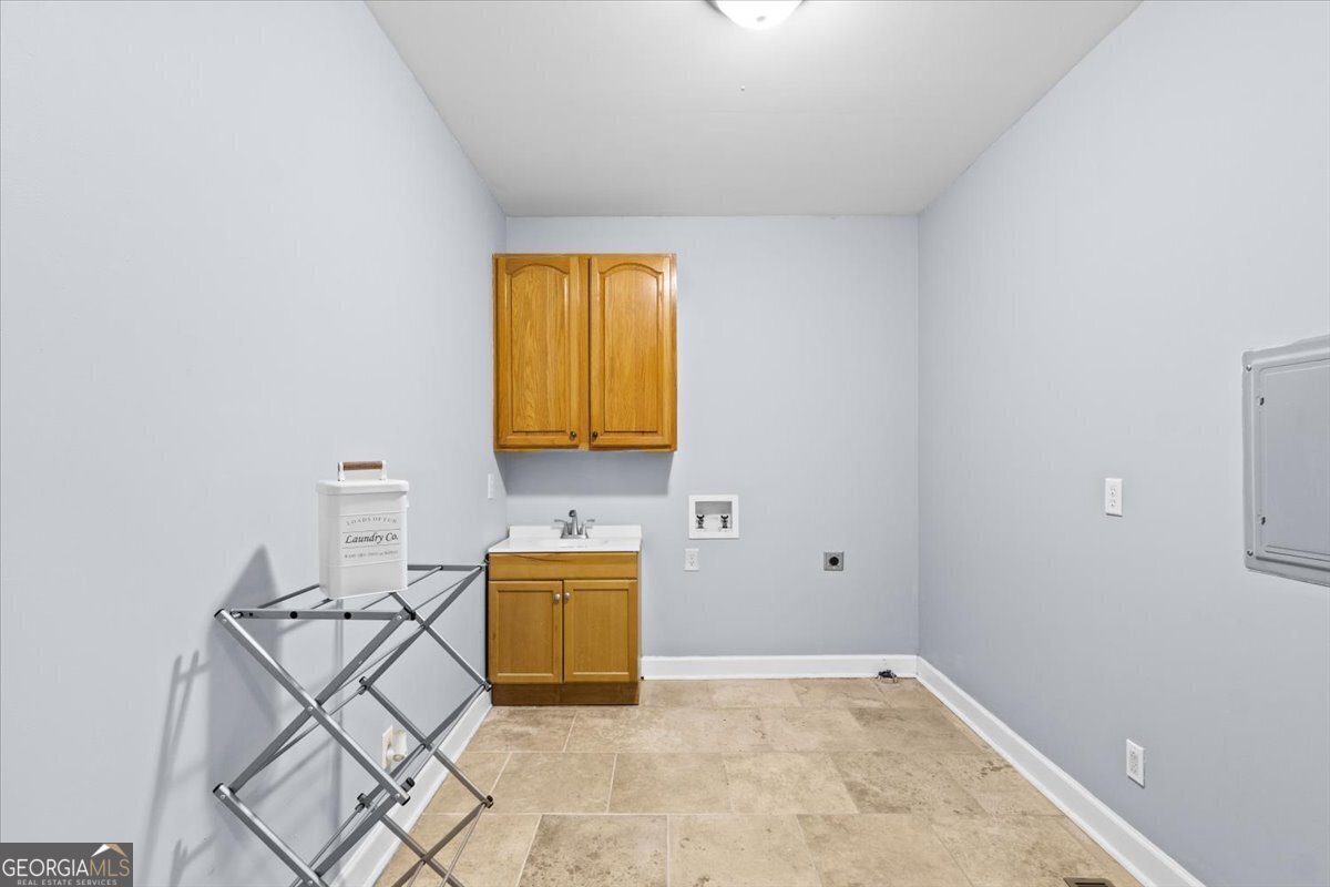 156 Orion Way Byron - 39