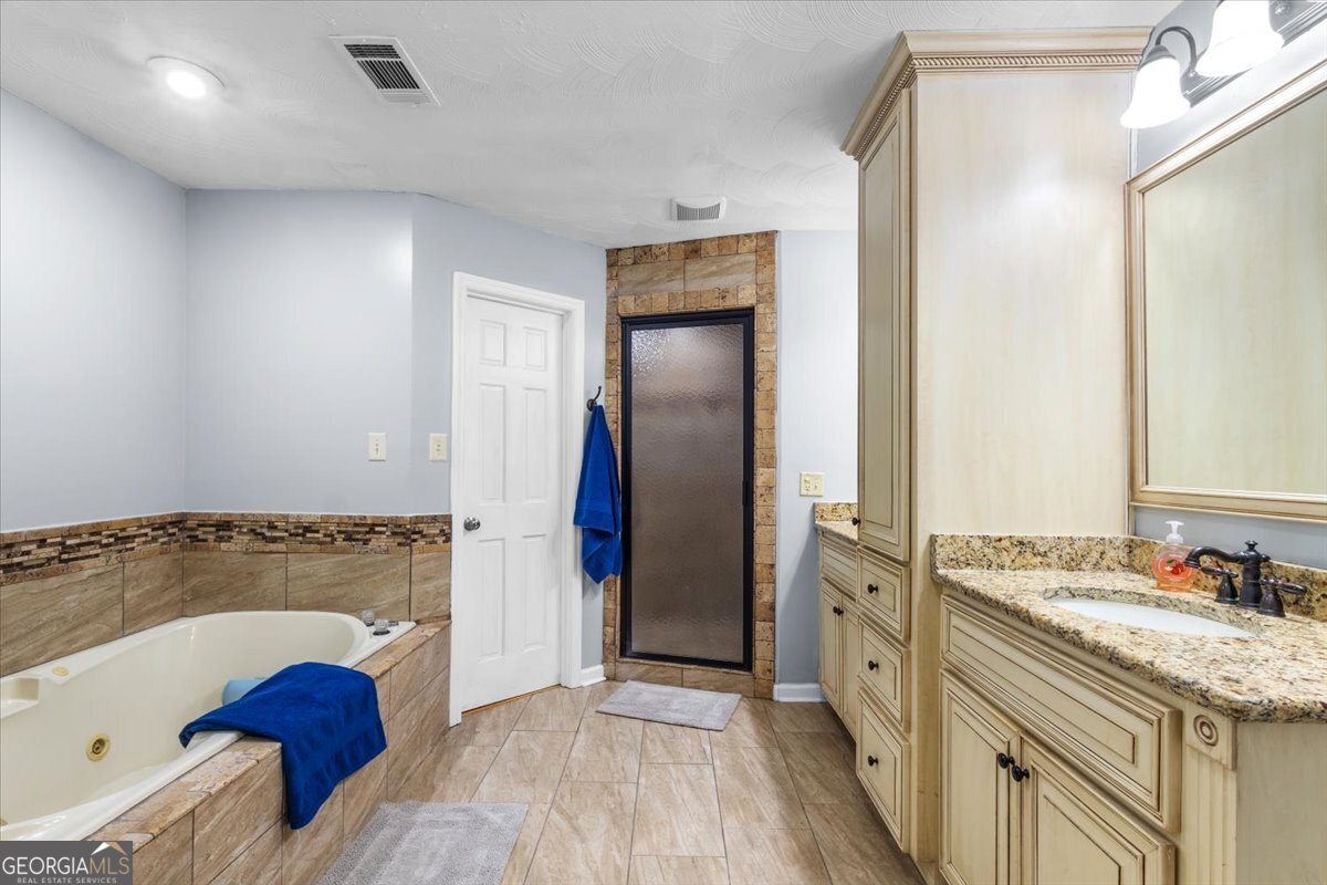 156 Orion Way Byron - 69