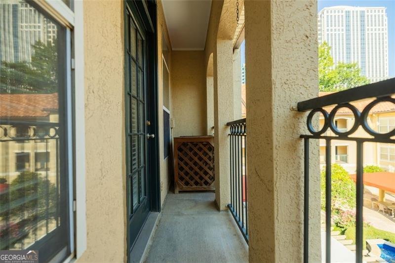 955 JUNIPER Street Atlanta - 19