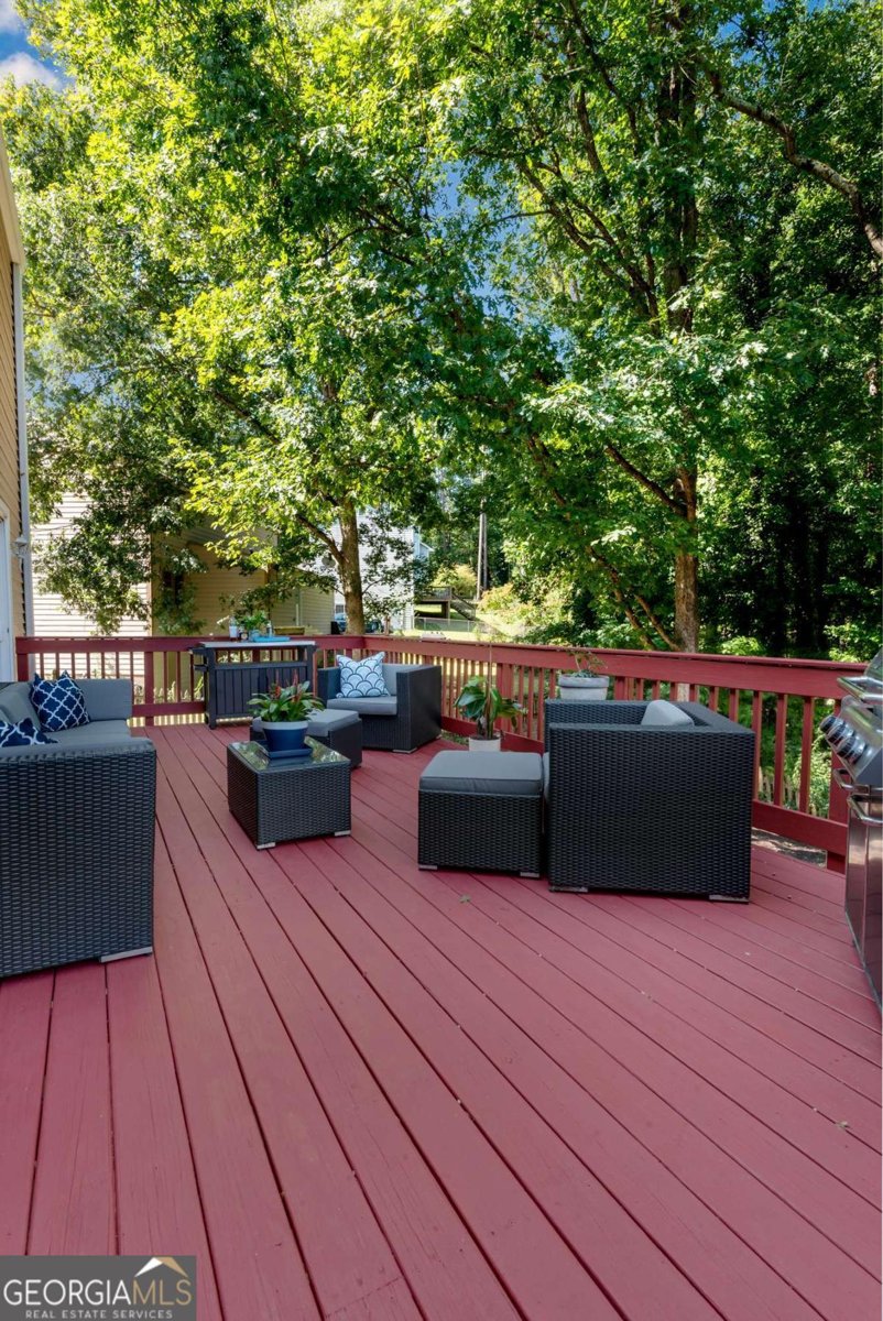 500 Barrington Drive Roswell - 27