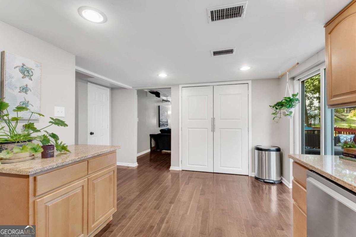 500 Barrington Drive Roswell - 3
