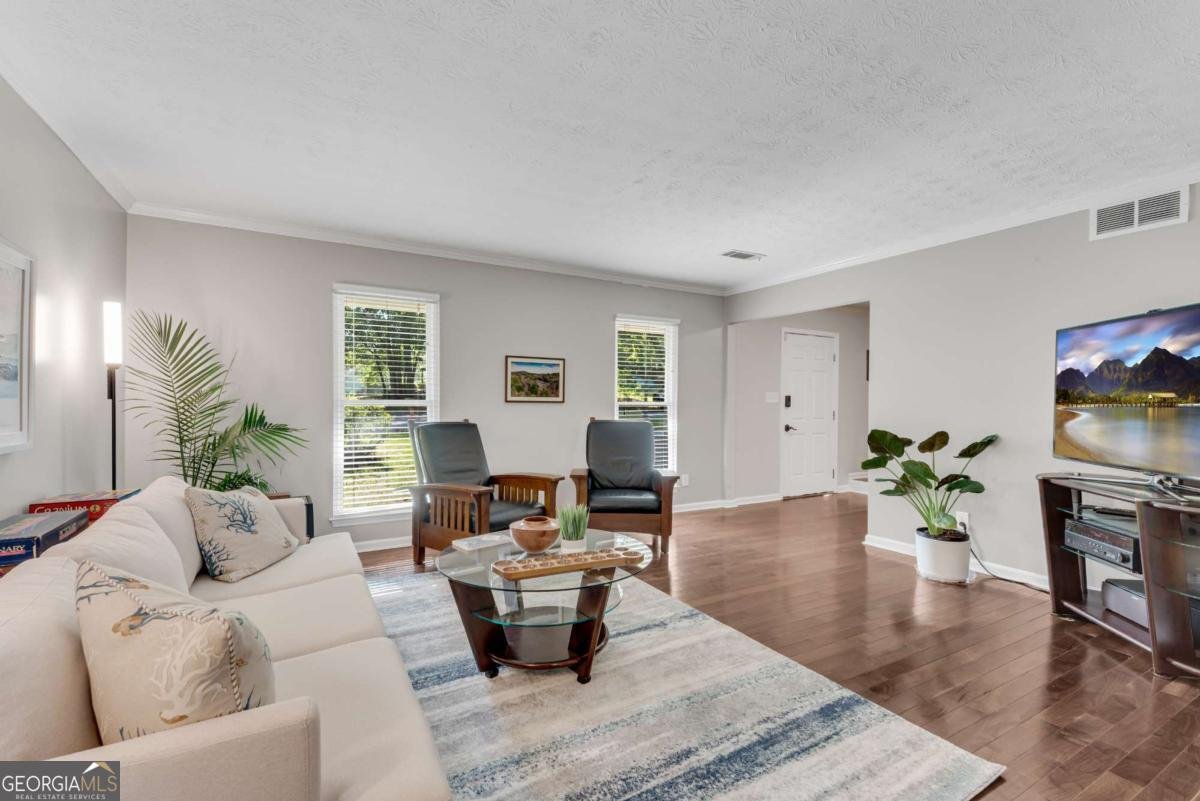 500 Barrington Drive Roswell - 7