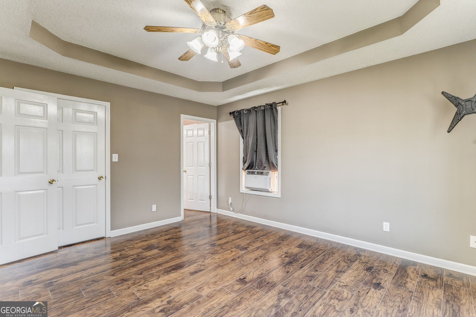 6 OAK Street Aragon - 14