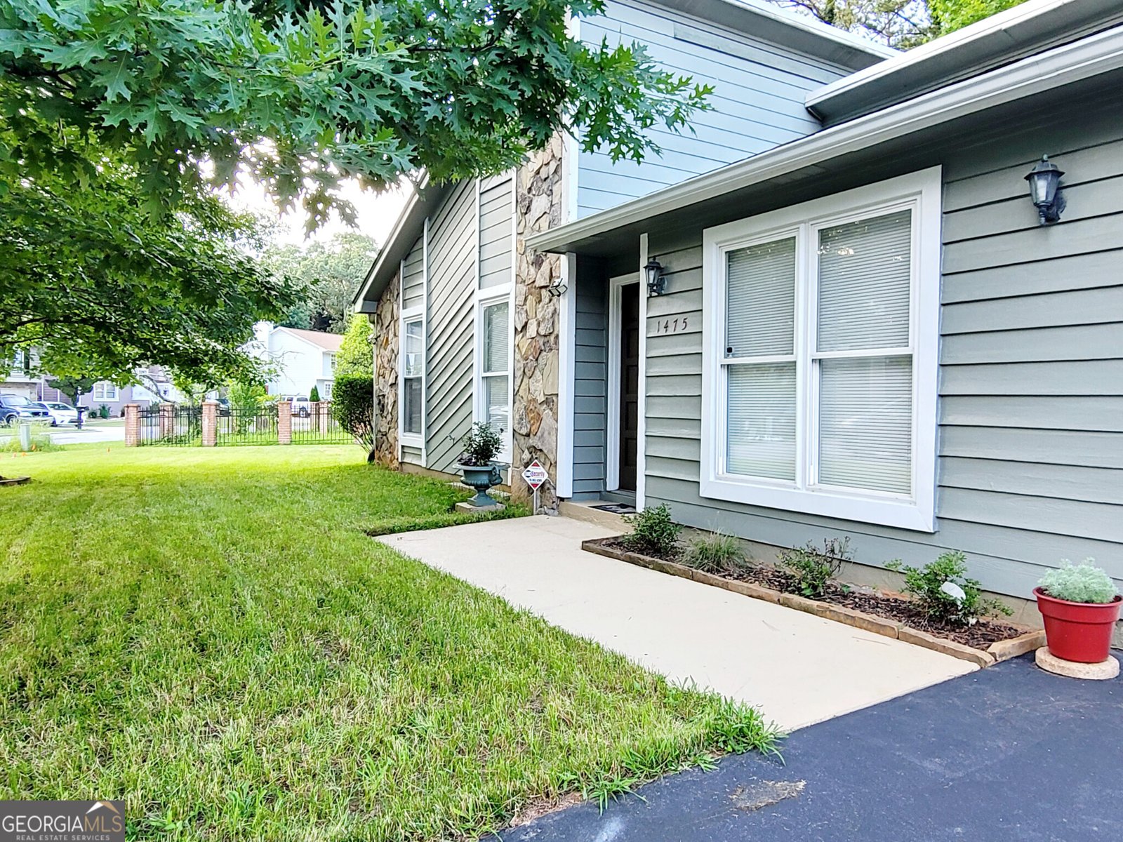 1475 Woodington Circle Lawrenceville - 2