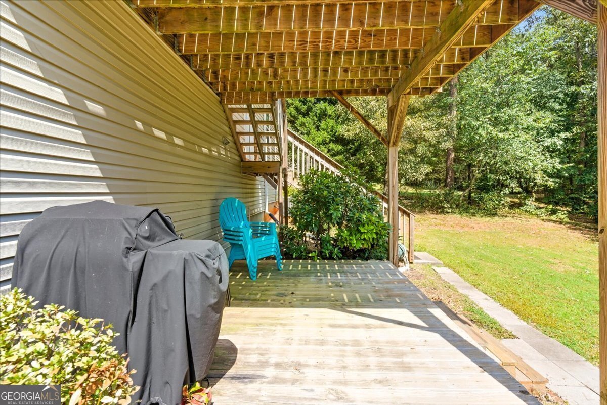 69 Hopkins Farm Drive Adairsville - 29