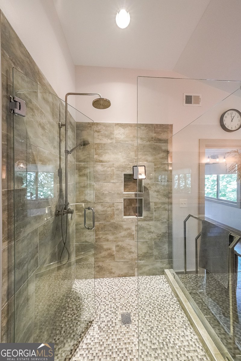 1267 Thomas Road Decatur - 3