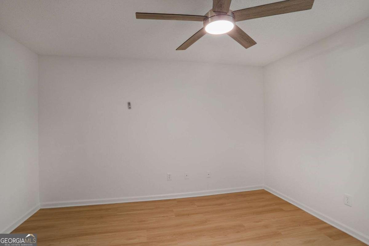 432 Granville Court Sandy Springs - 10