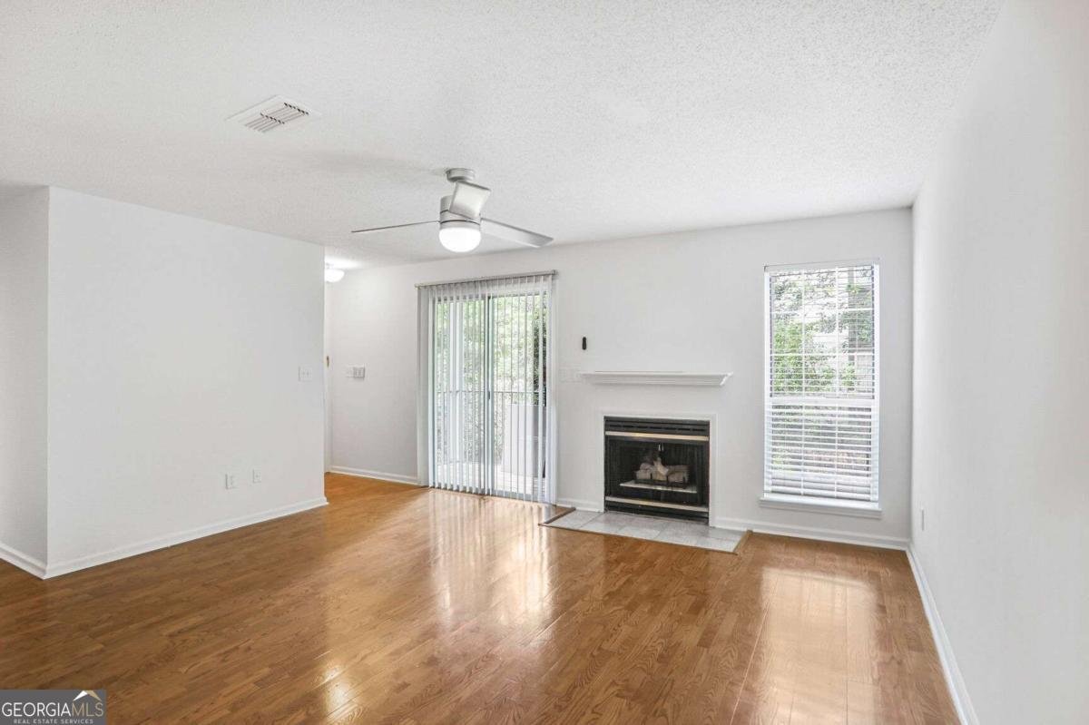 432 Granville Court Sandy Springs - 12