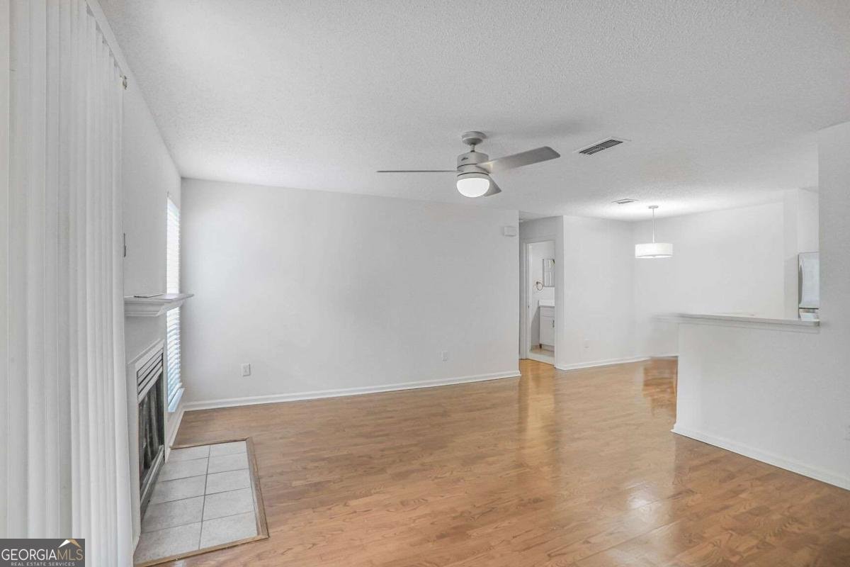 432 Granville Court Sandy Springs - 13