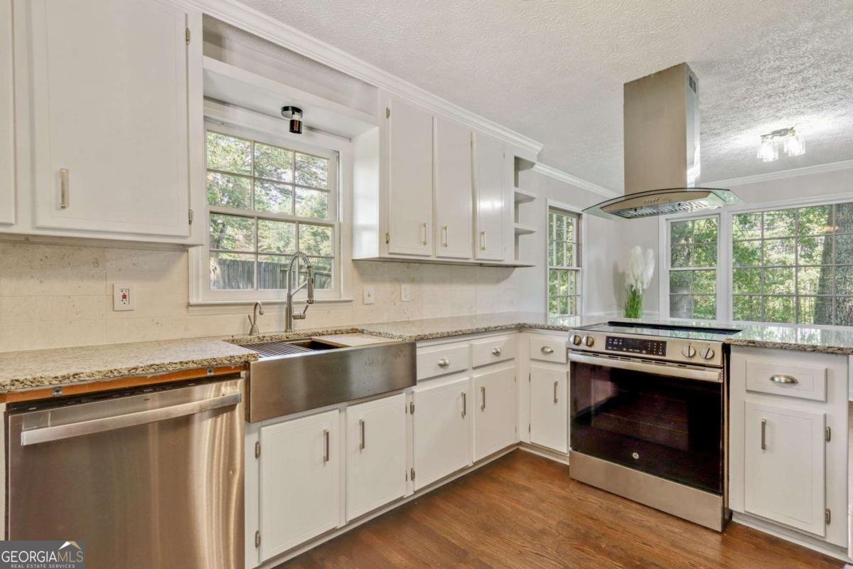 942 Old Batesville Road Canton - 2