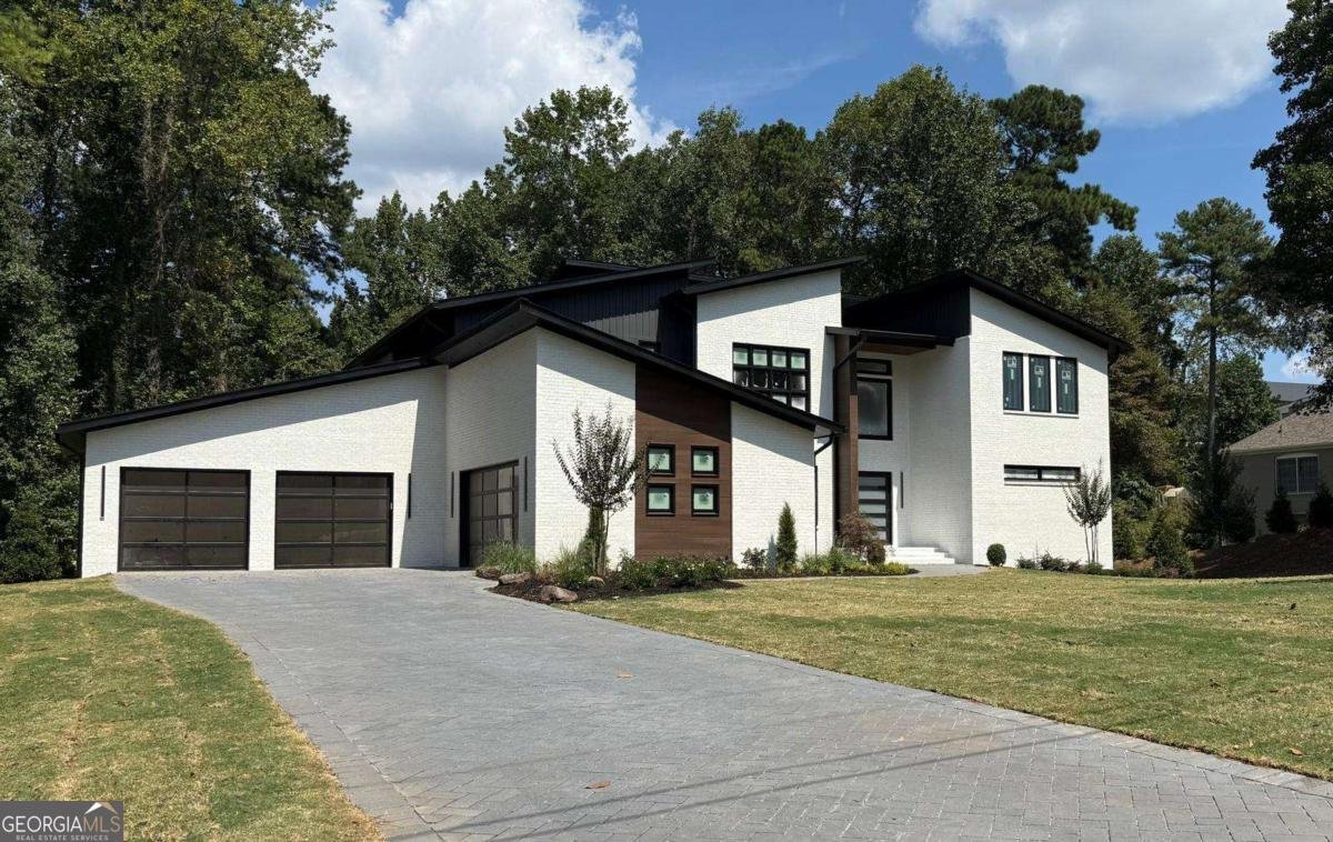 1000 Clementstone Drive Sandy Springs - 1