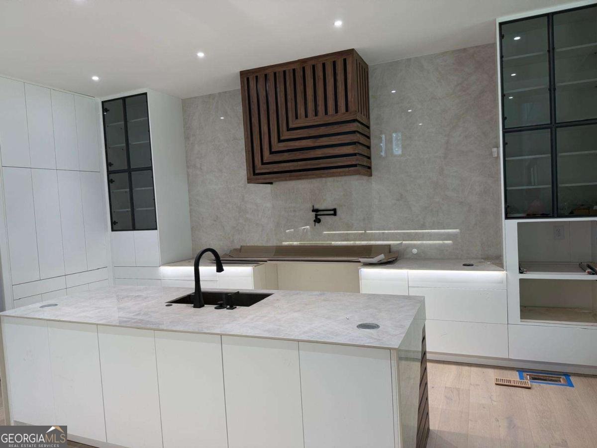 1000 Clementstone Drive Sandy Springs - 7