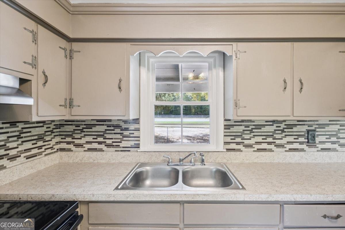 6326 Hwy 21 Springfield - 7