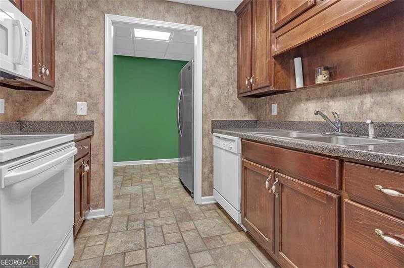 3240 SOMERSET Court Conyers - 21