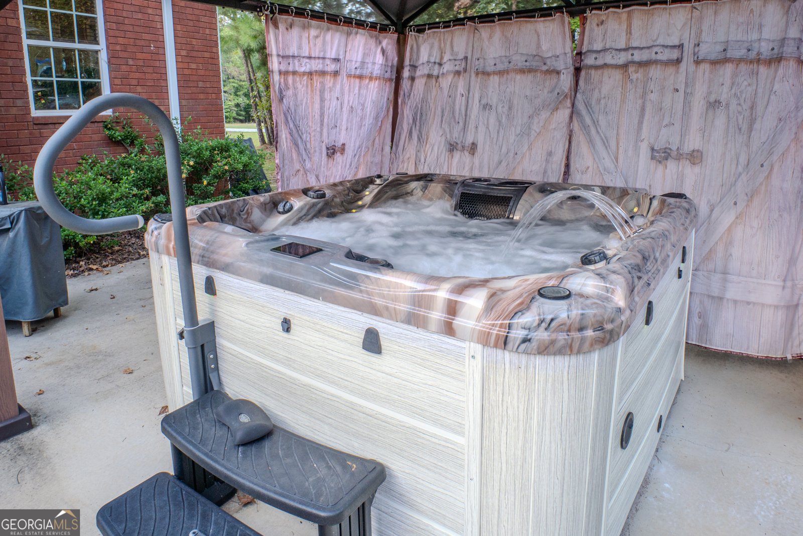384 Lakemere Lane Milledgeville - 35