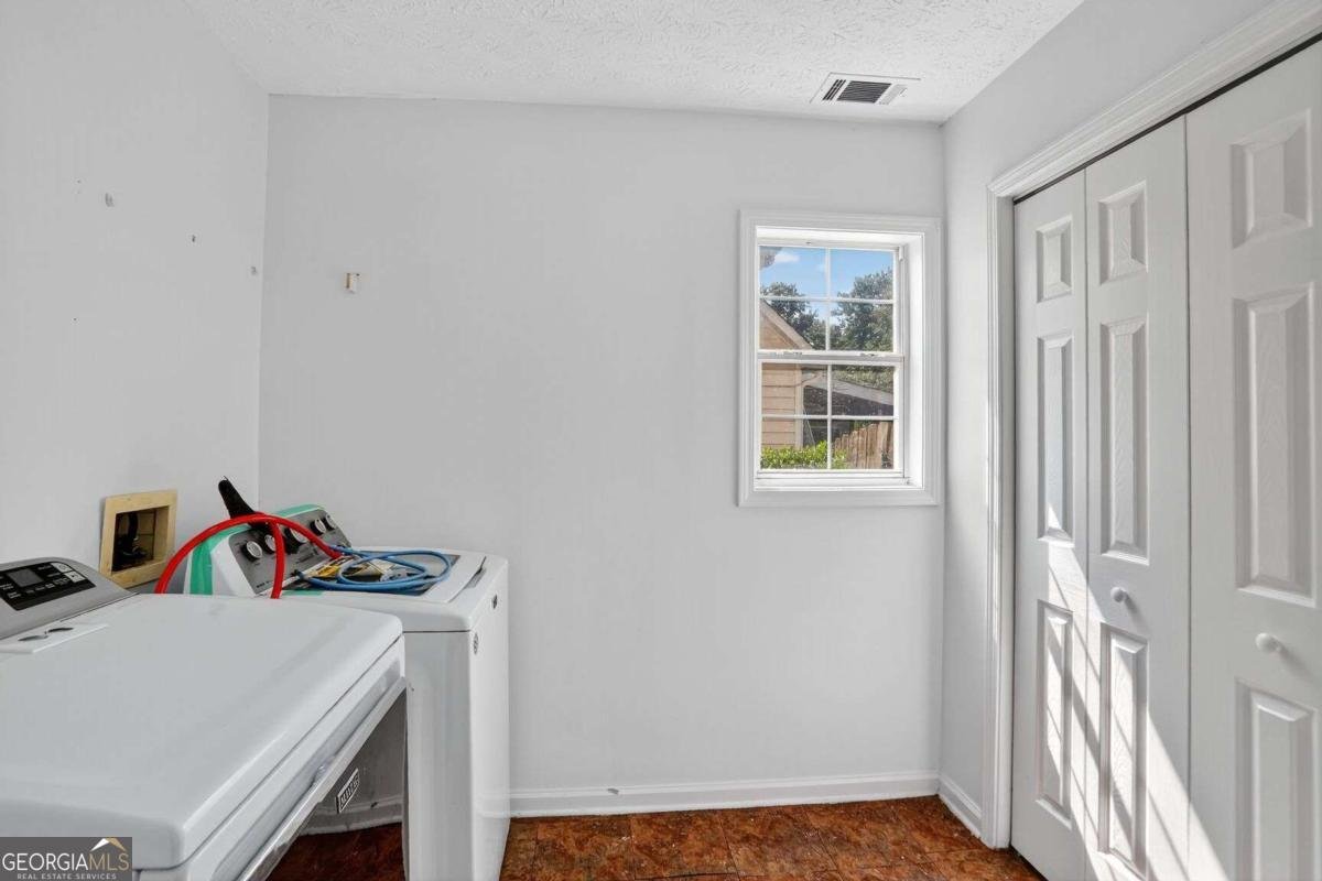 1115 Chris Lake Drive Lawrenceville - 10