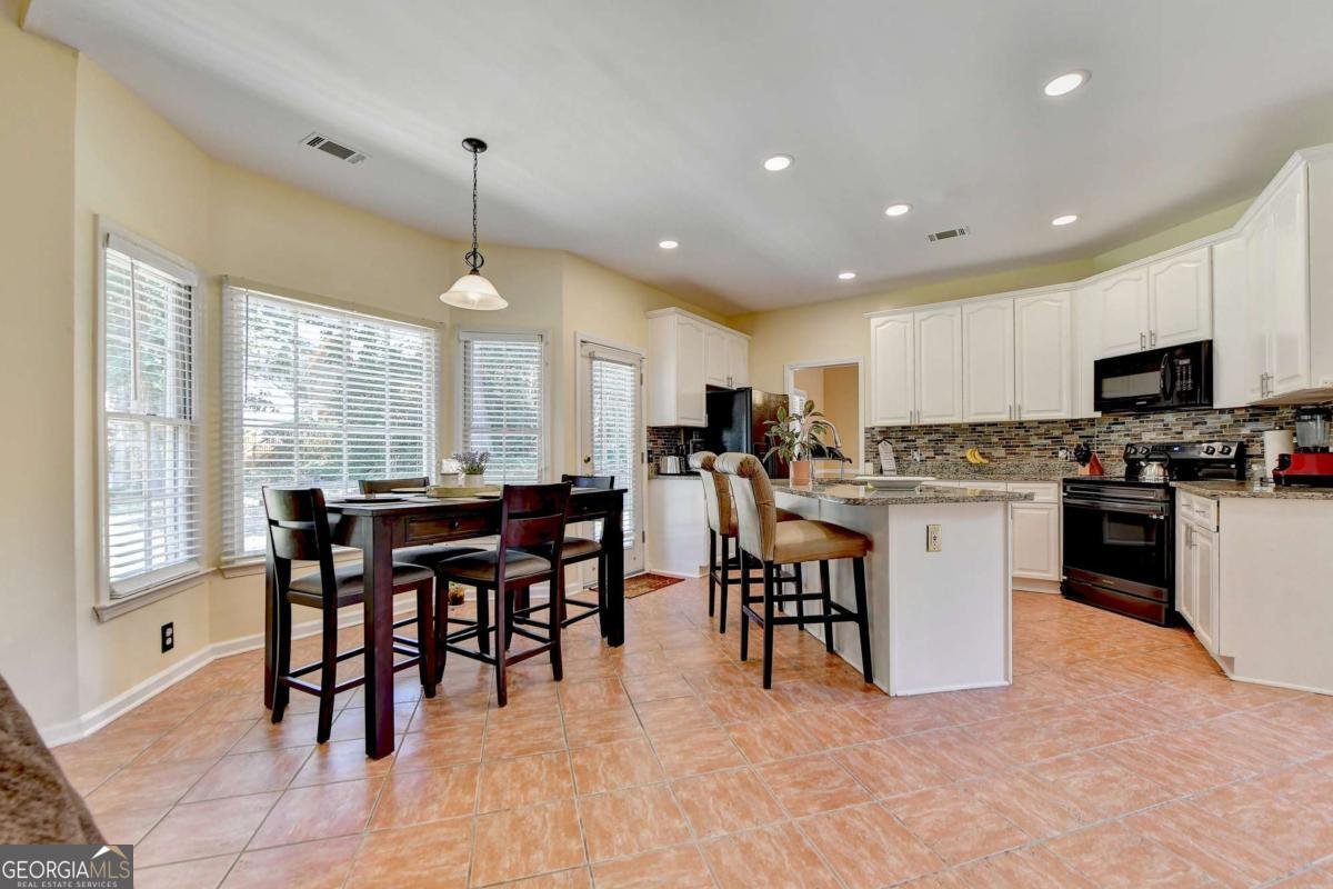 732 Mountain Oaks Parkway Stone Mountain - 28