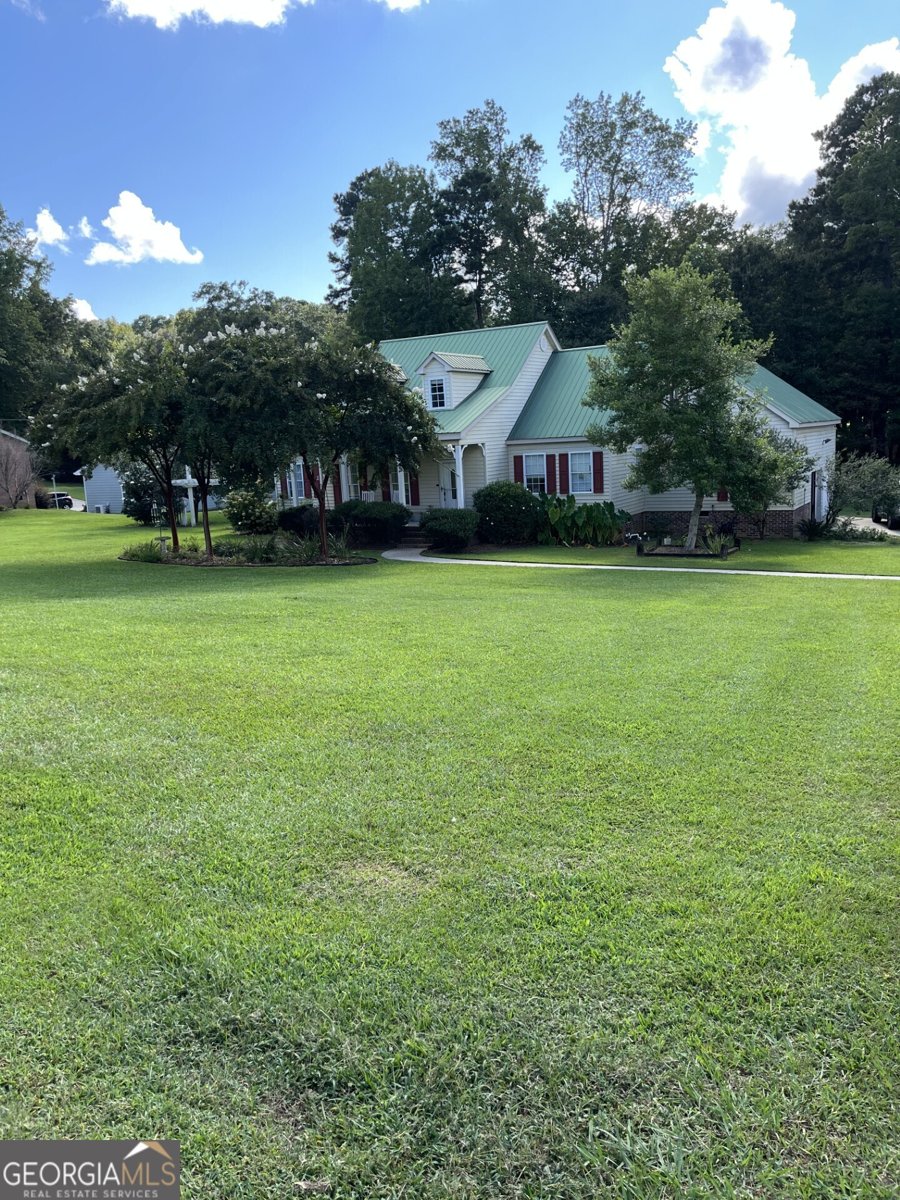 604 Farris Boulevard Manchester - 1
