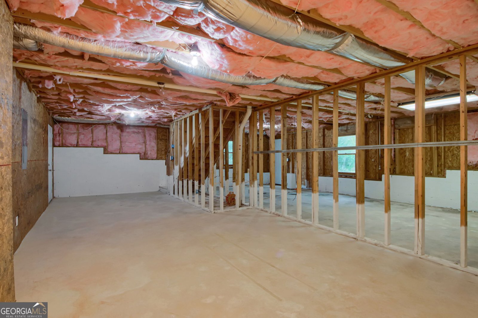 135 LITTLE HAYNES Drive Loganville - 21
