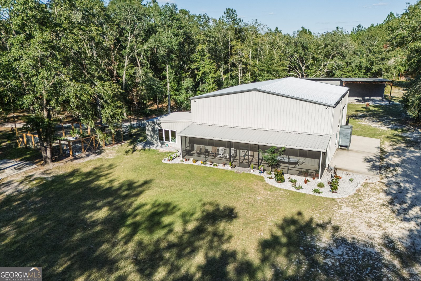 1910 Old Groveland Road Pembroke - 1