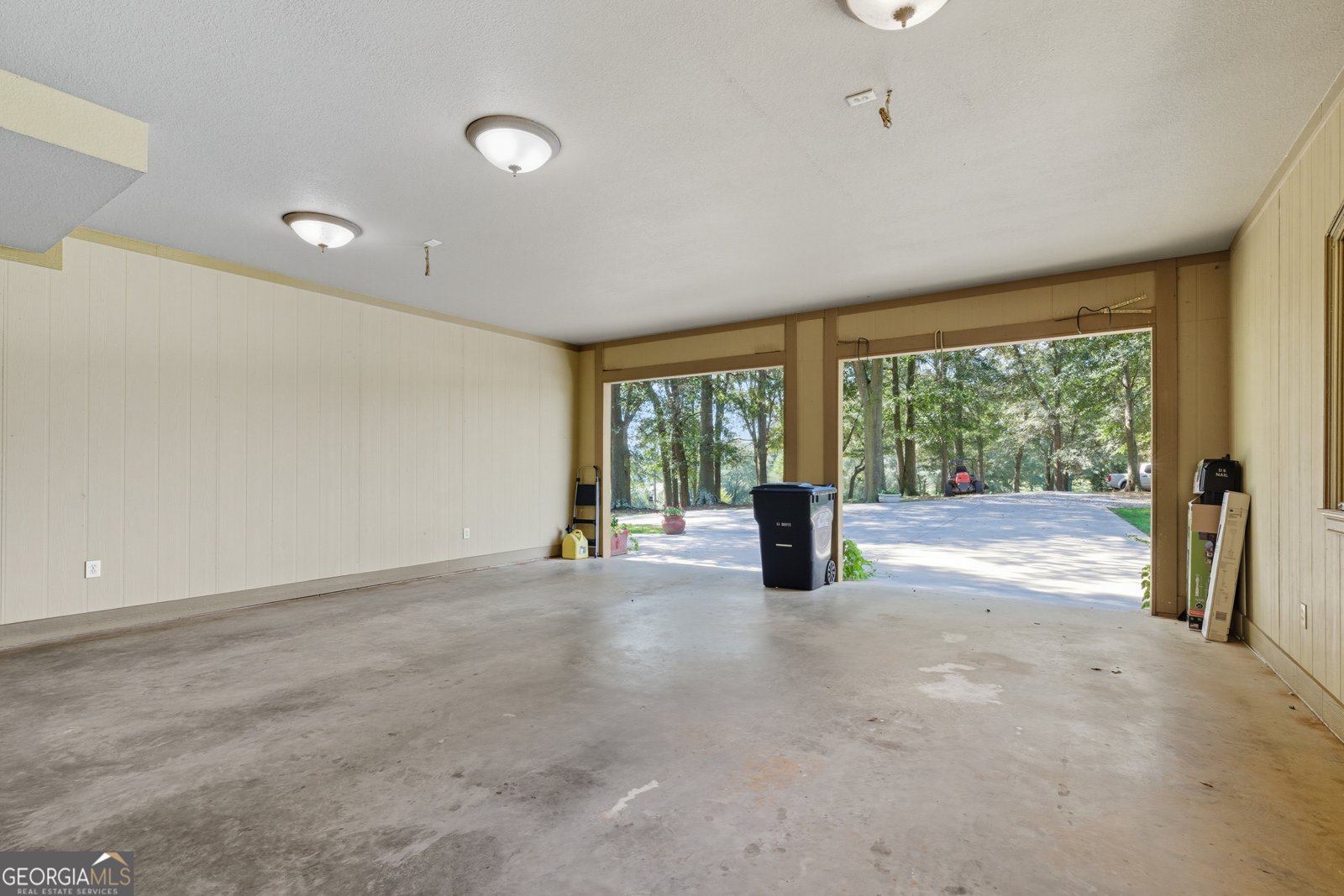 1320 Burroughs Road Lavonia - 24