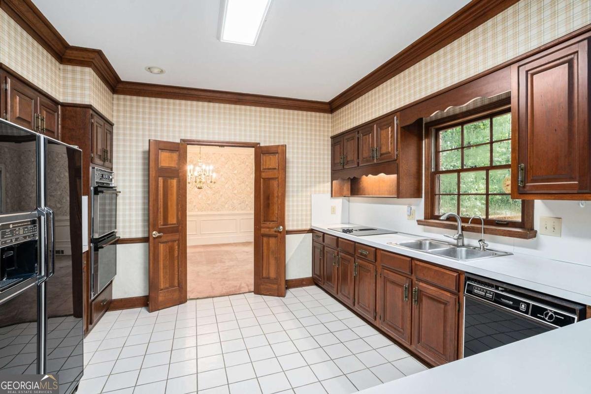355 Aldenshire Place Atlanta - 8