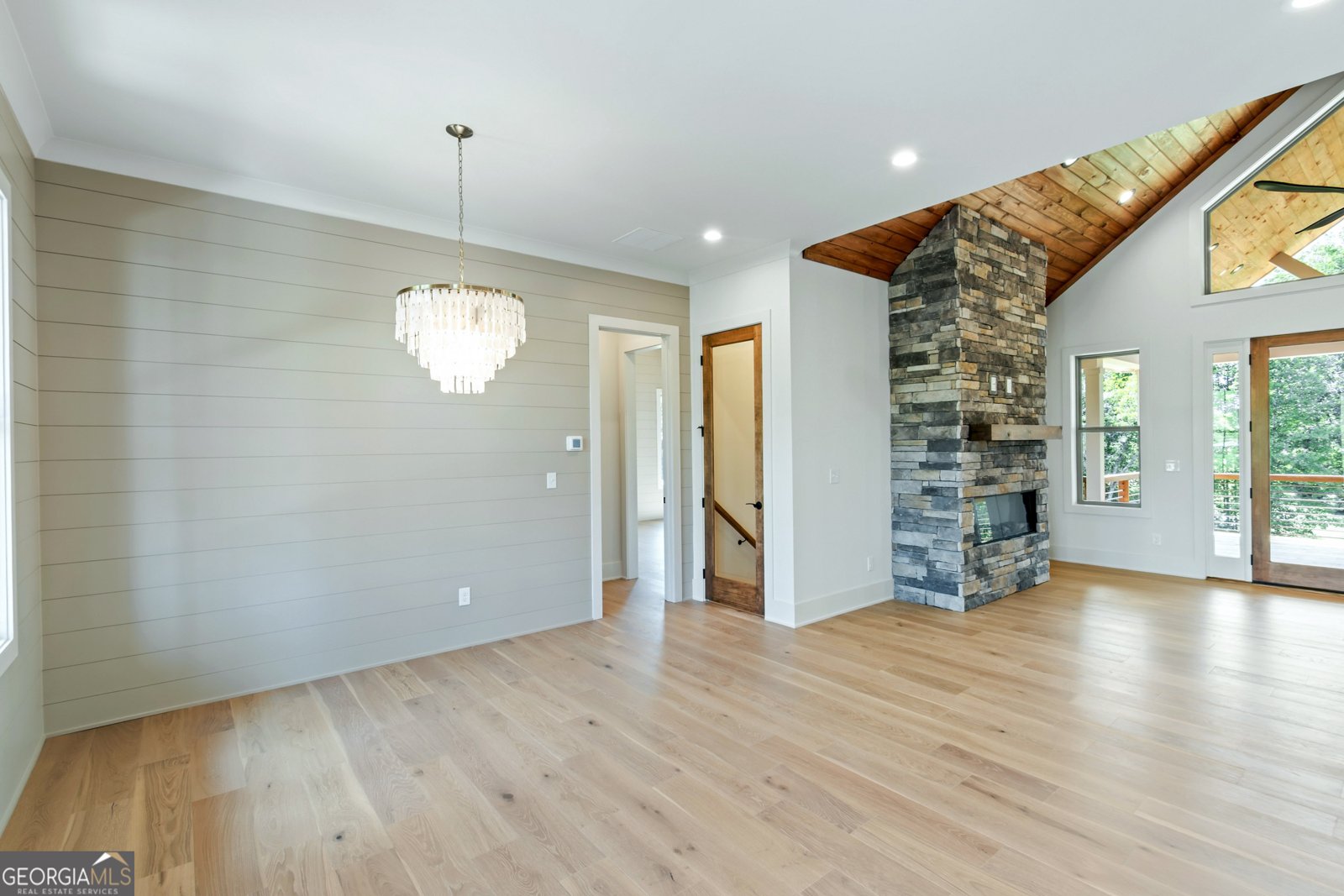 868 Old Owen Drive Blairsville - 25