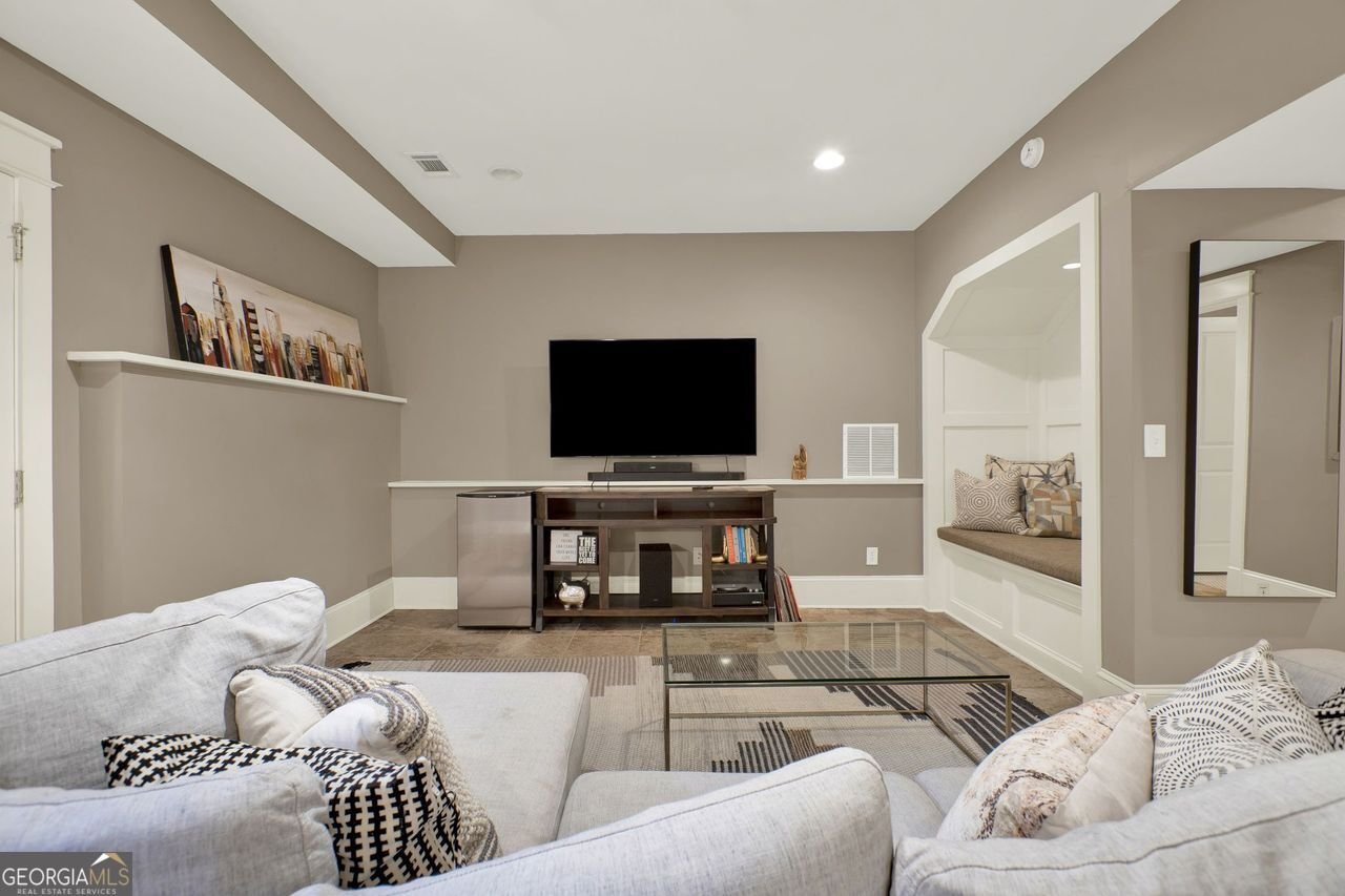 223 AVERY Street Decatur - 58