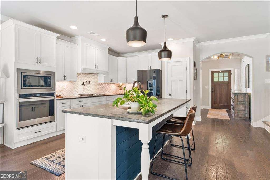 107 Crown Lane Woodstock - 13