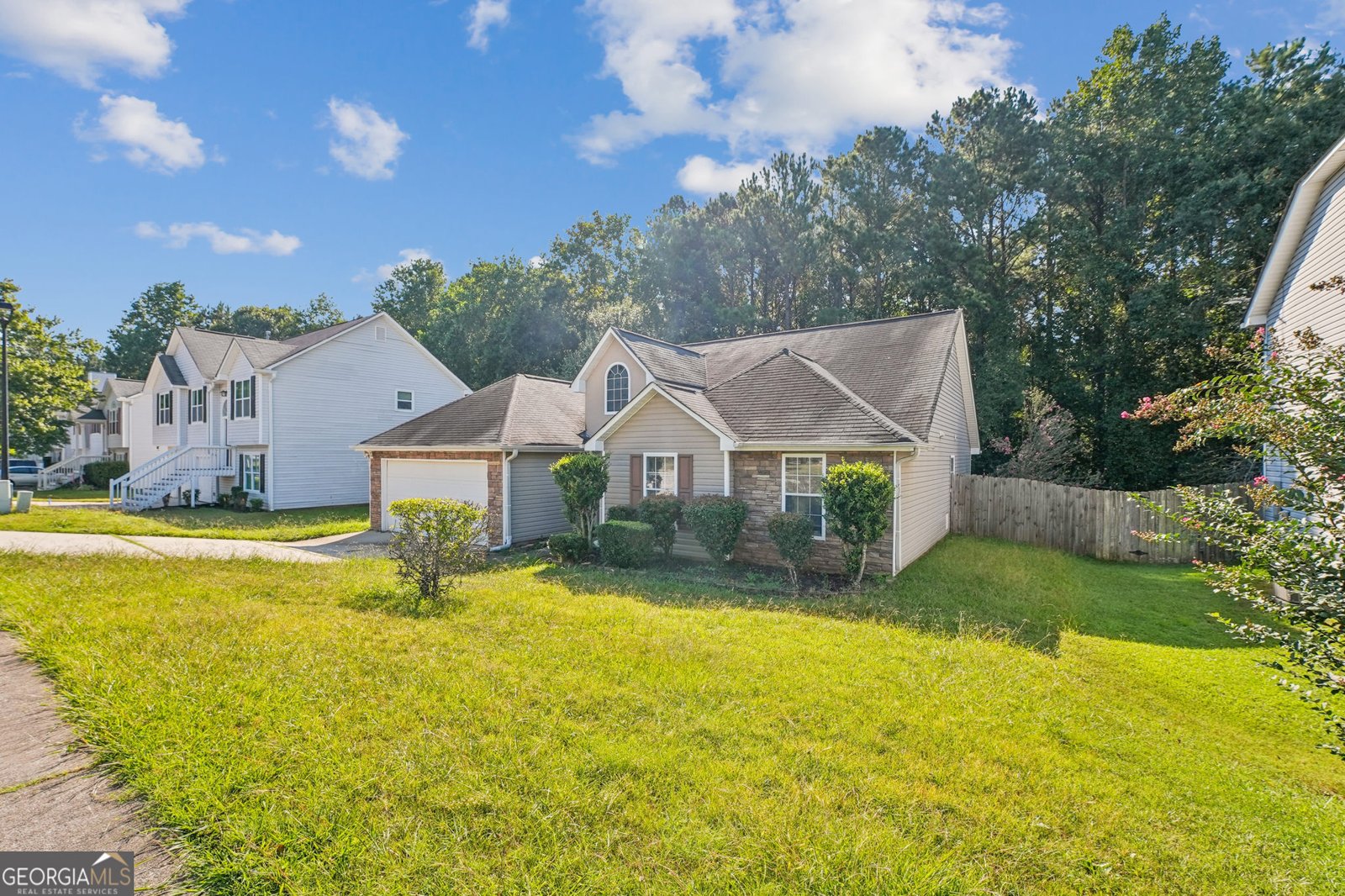 346 Summer Hill Circle Stockbridge - 4