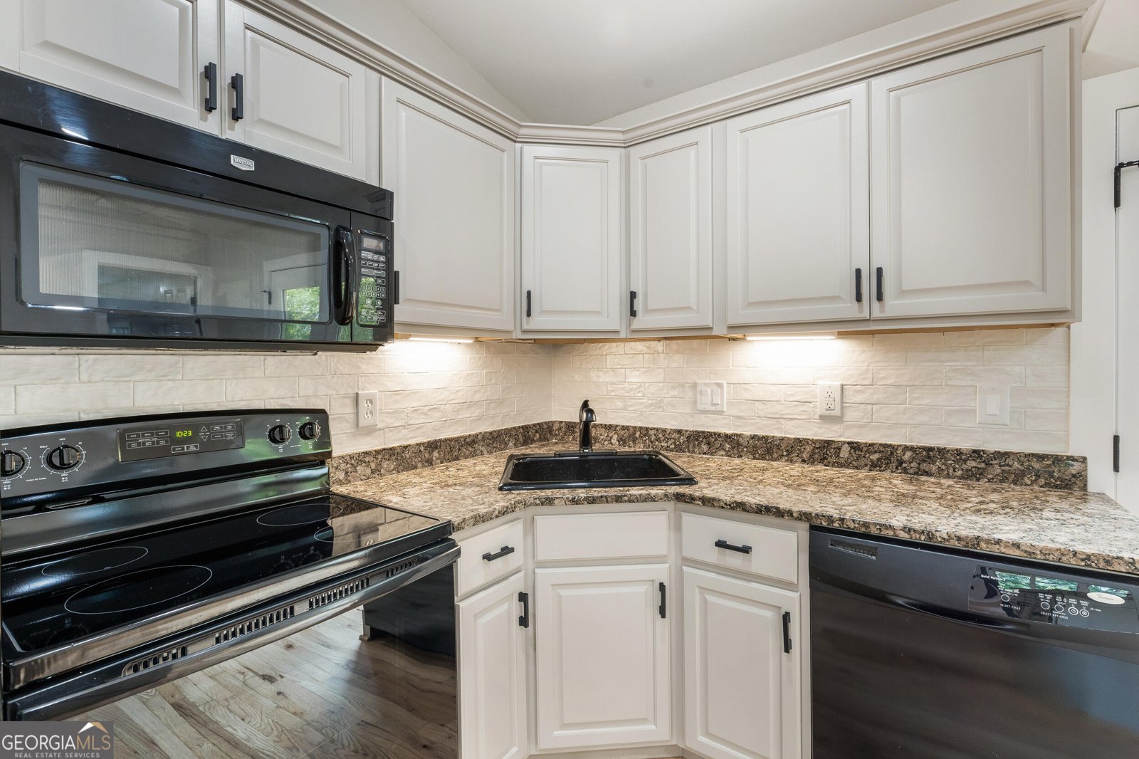 141 Corner Oak Court Waleska - 9