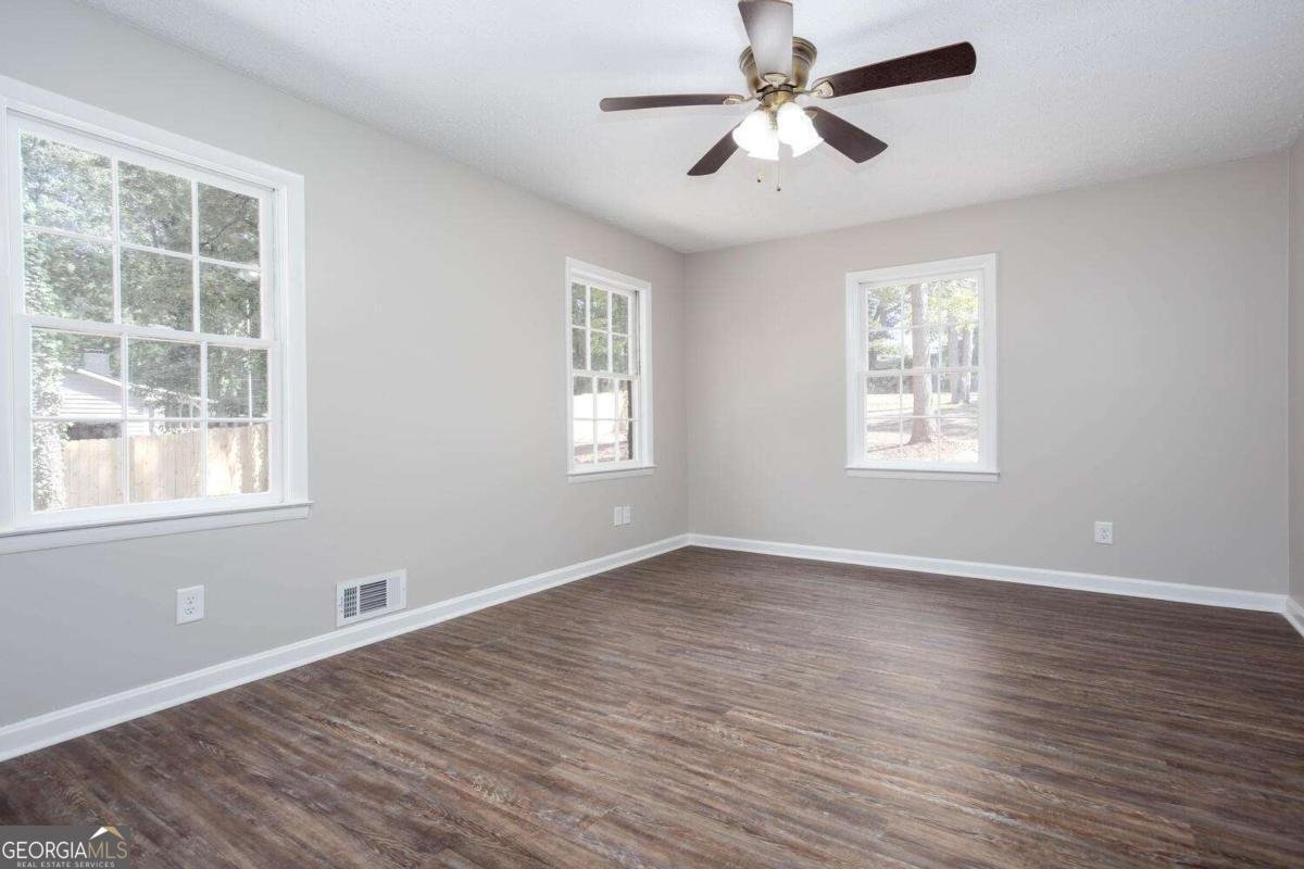 2099 Scott Road Canton - 11