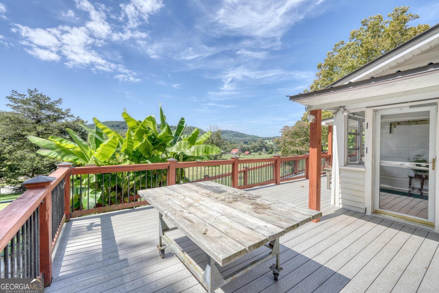 729 Collins Road Blairsville - 27