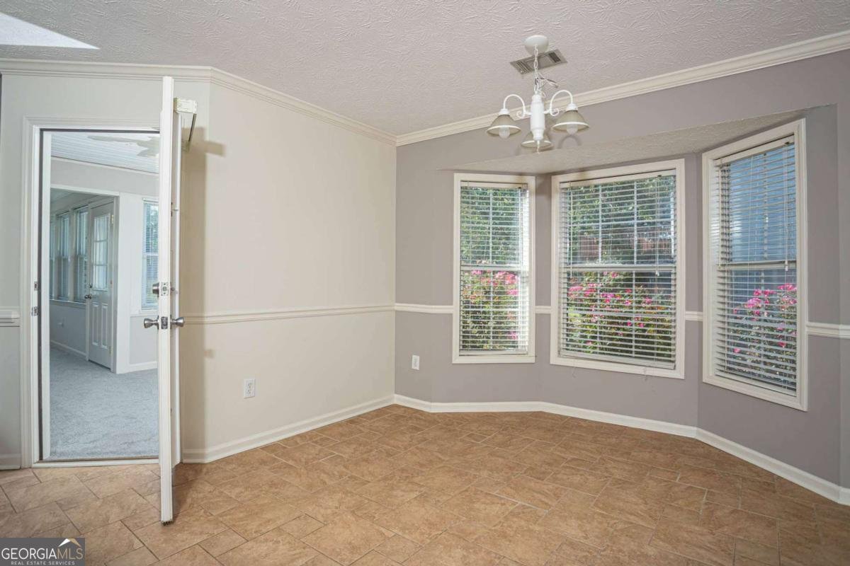 4306 Foxberry Run Loganville - 11