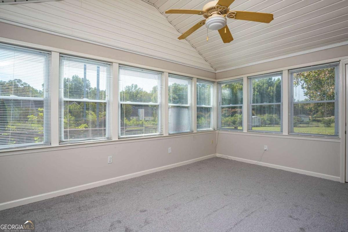 4306 Foxberry Run Loganville - 18