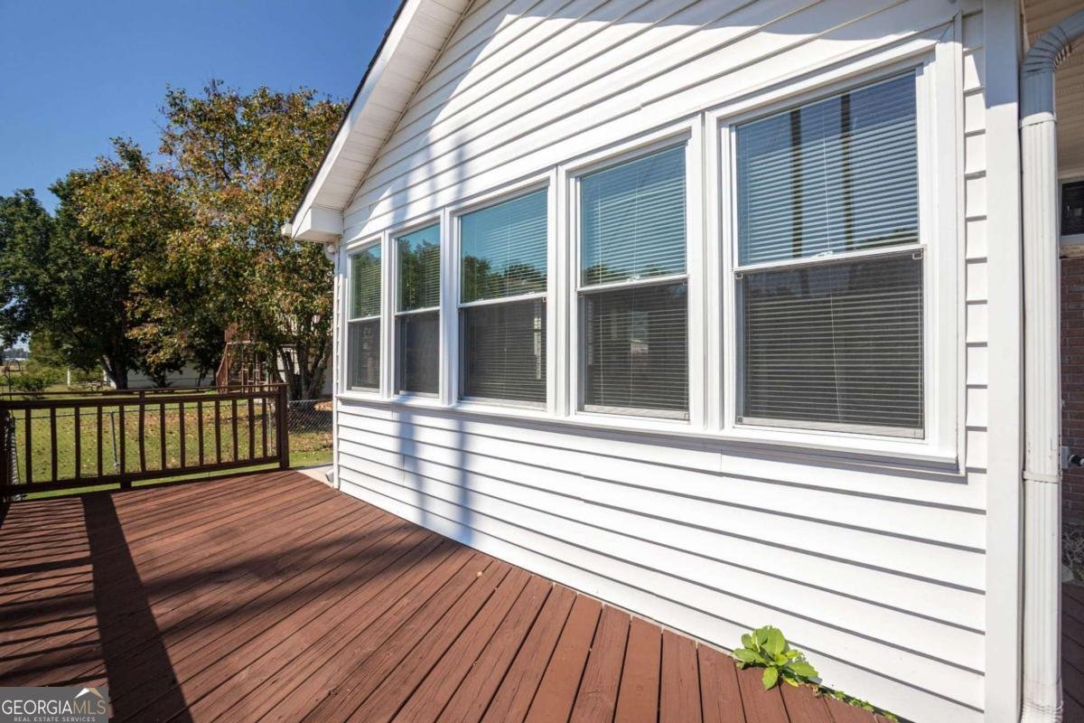 4306 Foxberry Run Loganville - 33