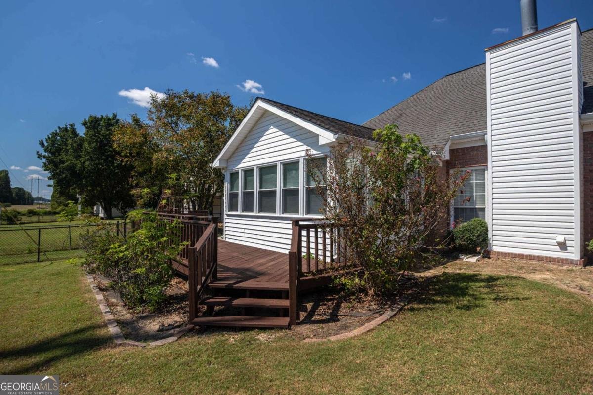 4306 Foxberry Run Loganville - 39