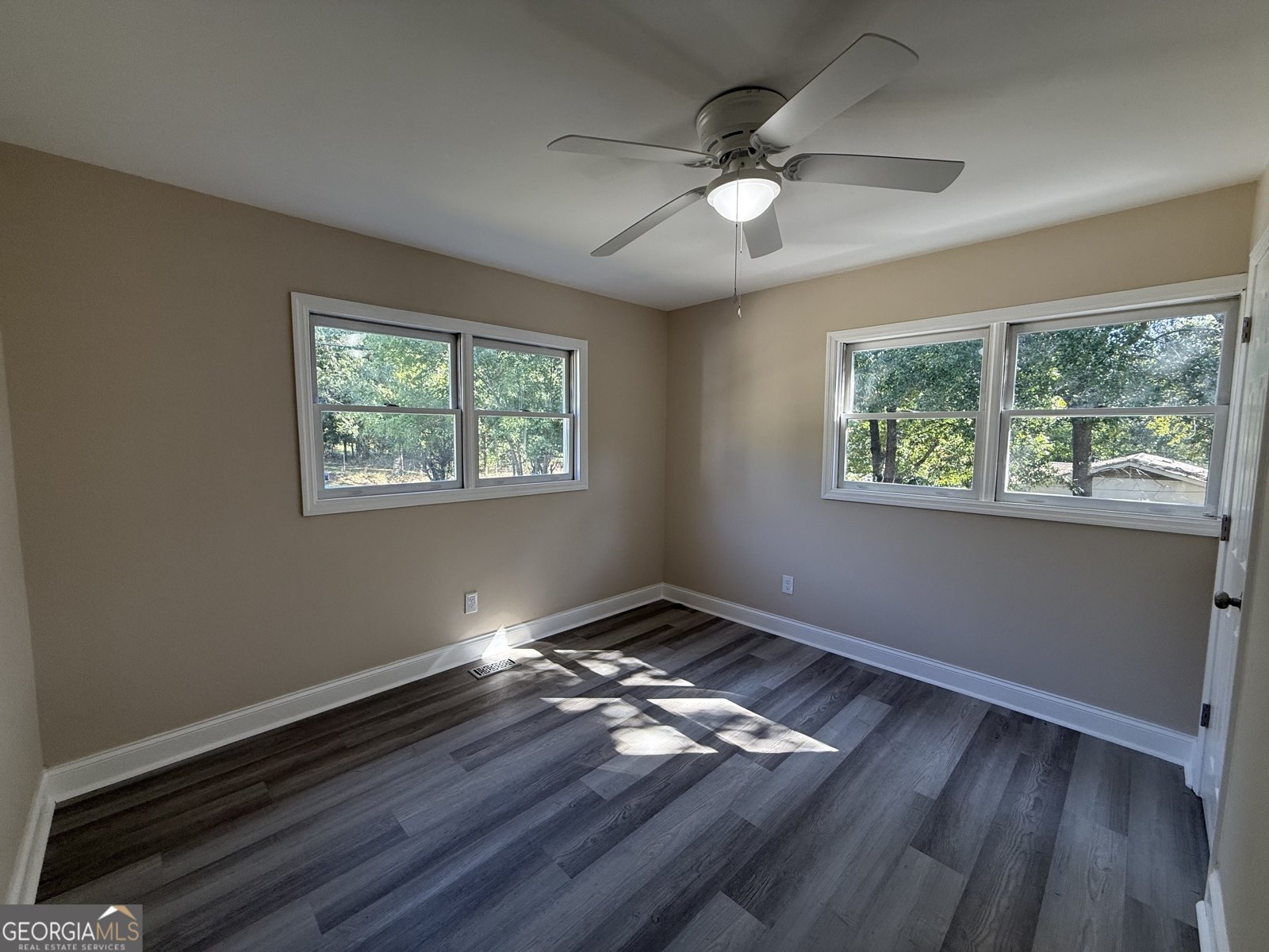 202 Bassett Street Centerville - 10