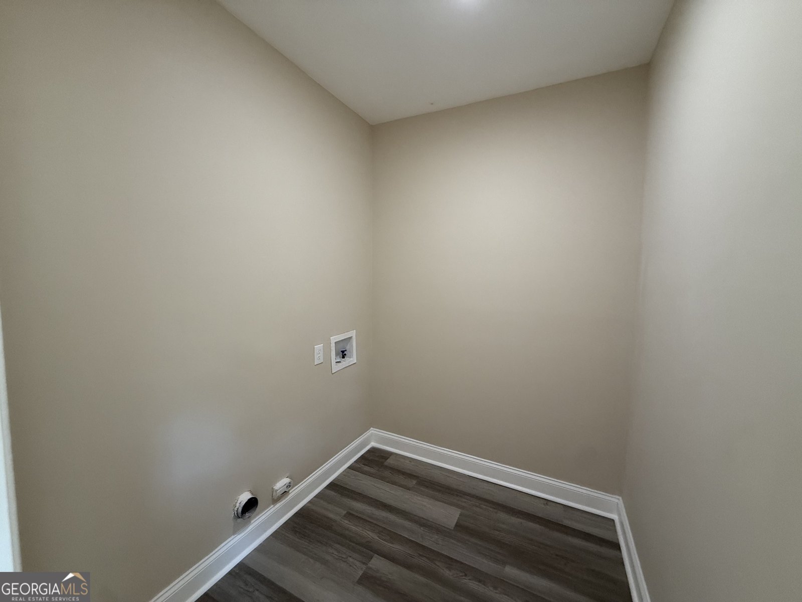 202 Bassett Street Centerville - 17